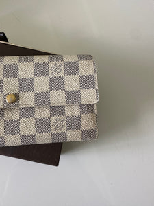 Authentic preowned Louis Vuitton damier azur Sarah wallet