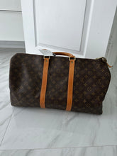 Load image into Gallery viewer, authentic pre-loved Louis Vuitton keep all 50